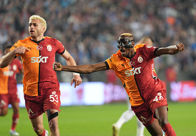 GALATASARAY HABERLERİ - Osimhen’den taraftarı mutlu eden hamle!