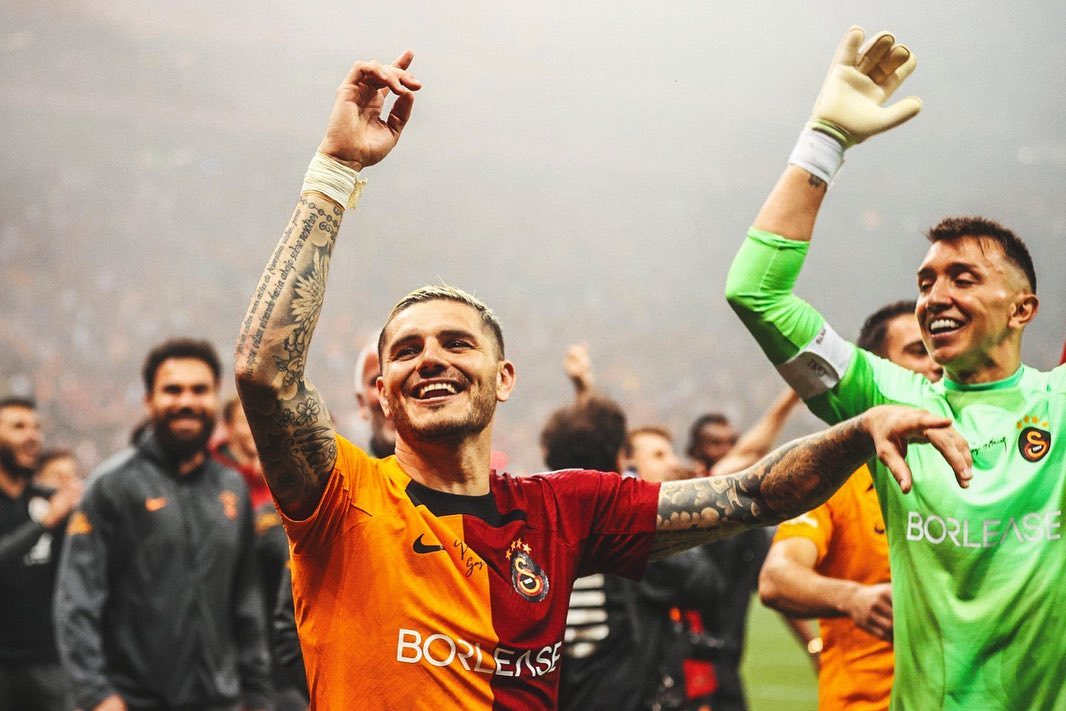GALATASARAY HABERİ - Icardi’den Muslera’ya çarpıcı mesaj: Bir yıl daha!