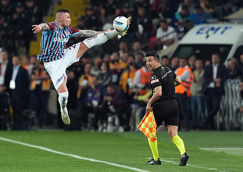 Spor yazarlarından Trabzonspor-Galatasaray Ziraat Türkiye Kupası final maçı değerlendirmeleri