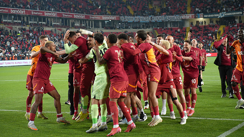 Spor yazarlarından Trabzonspor-Galatasaray Ziraat Türkiye Kupası final maçı değerlendirmeleri