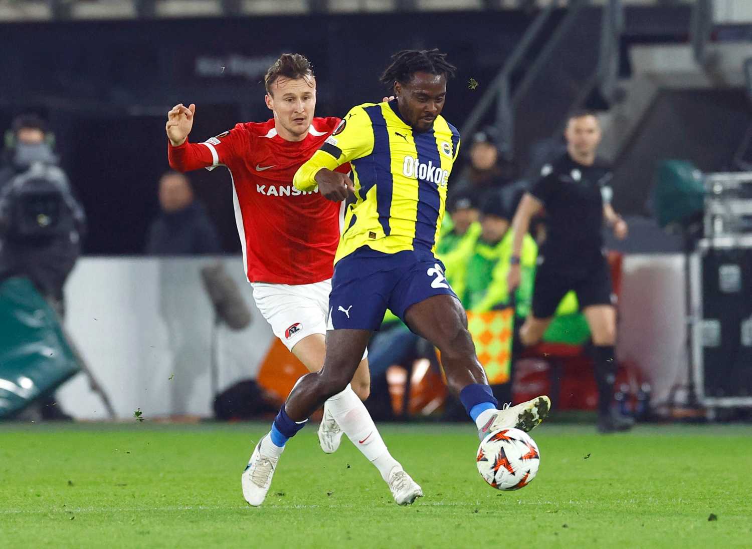 TRANSFER HABERİ: Ve Fenerbahçe’de beklenen son! Yollar resmen ayrılıyor