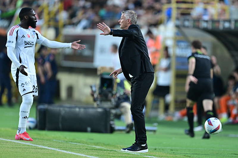 Spor yazarları Corendon Alanyaspor - Beşiktaş maçını yorumladı!