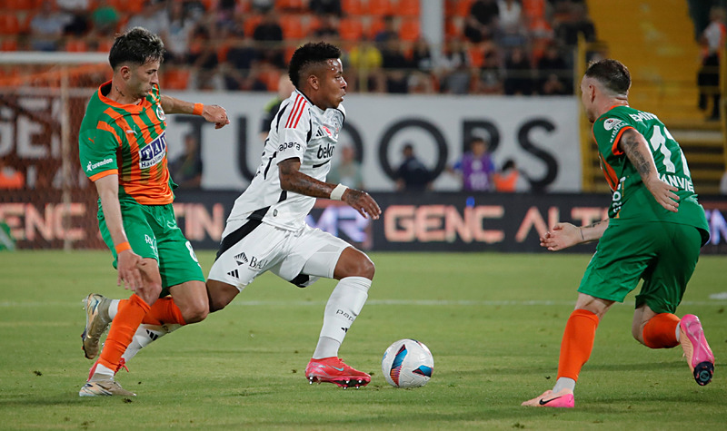 Spor yazarları Corendon Alanyaspor - Beşiktaş maçını yorumladı!