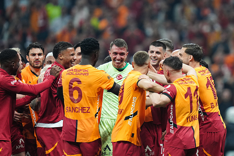 Spor yazarları Galatasaray - Bellona Kayserispor maçını yorumladı!
