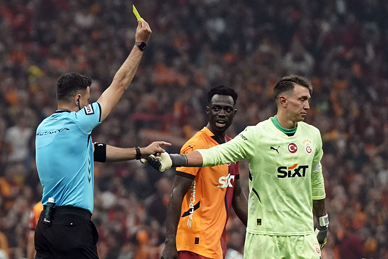Spor yazarları Galatasaray - Bellona Kayserispor maçını yorumladı!