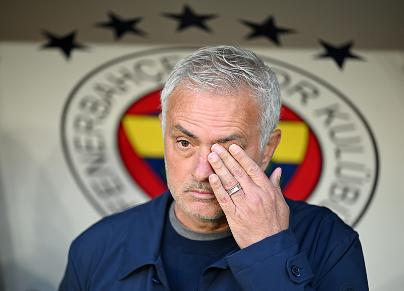 Fenerbahçe’de Jose Mourinho bilmecesi! Tazminat ödemeden ayrılık…