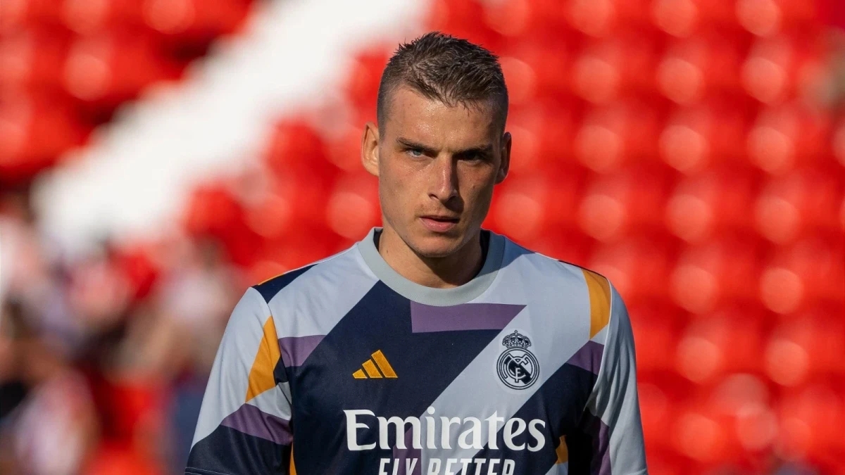 Galatasaray’dan Lunin’e resmi teklif! Transferde İngiliz rakip