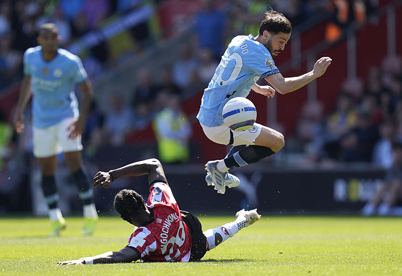 TRANSFER HABERİ - Galatasaray’dan Bernardo Silva için dev teklif! İşte sözleşme detayları