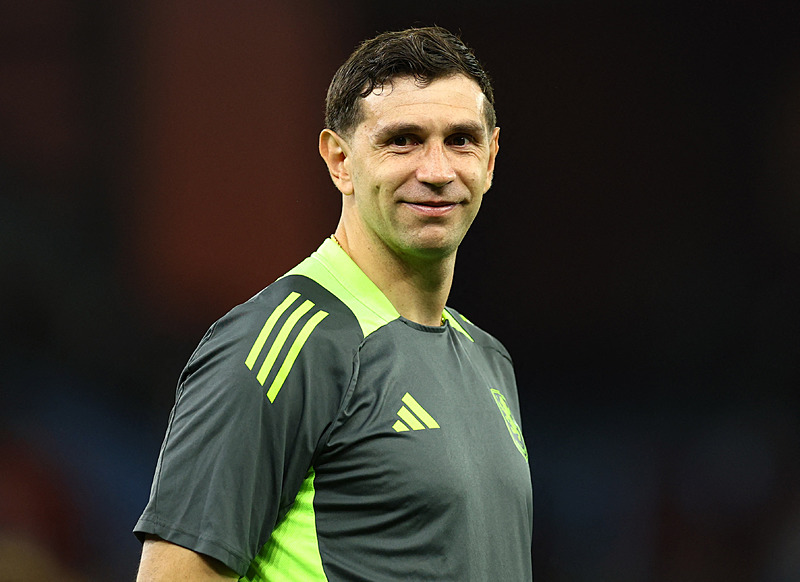 Galatasaray’dan Emiliano Martinez bombası! Fenerbahçe’nin de gündemine gelmişti