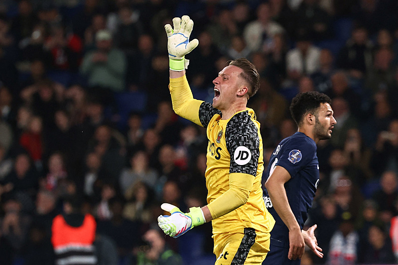 TRANSFER HABERİ | Galatasaray’da Muslera sonrası listede 4 aday var!