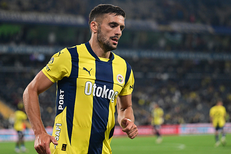 TRANSFER HABERİ | Fenerbahçeli yıldız eski takımına dönüyor! 2 yıllık sözleşme önerdiler