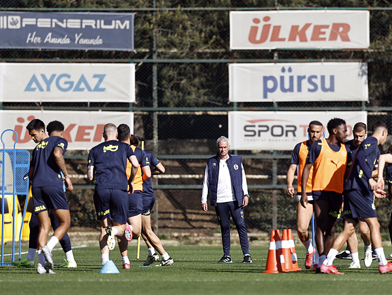 TRANSFER HABERİ | Fenerbahçeli yıldız eski takımına dönüyor! 2 yıllık sözleşme önerdiler