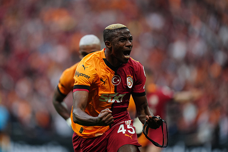 İşte transferin perde arkası! Victor Osimhen Galatasaray’da kalacak mı?