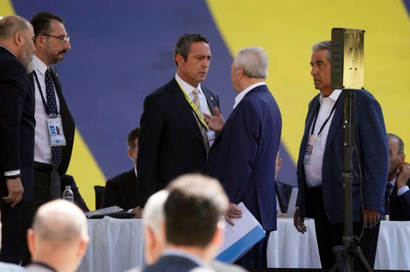 FENERBAHÇE HABERİ | İşte Ali Koç ile Aziz Yıldırım arasında yaşanan diyalog!