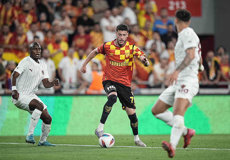 Galatasaray’a Süper Lig’den flaş transfer! Osimhen’in alternatifi belli oldu