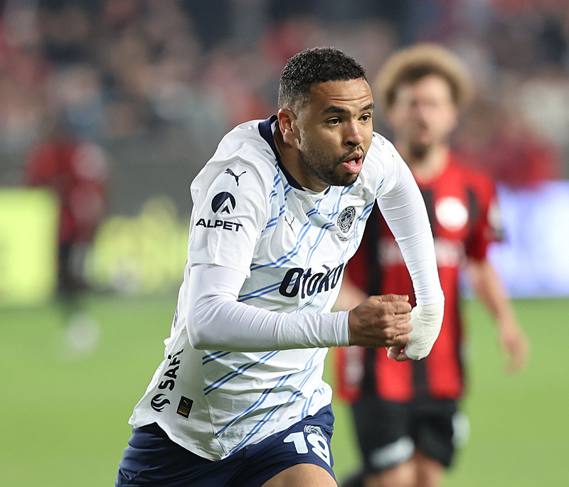 Fenerbahçe’de Youssef En-Nesyri’ye yakın takip! 2 talip birden