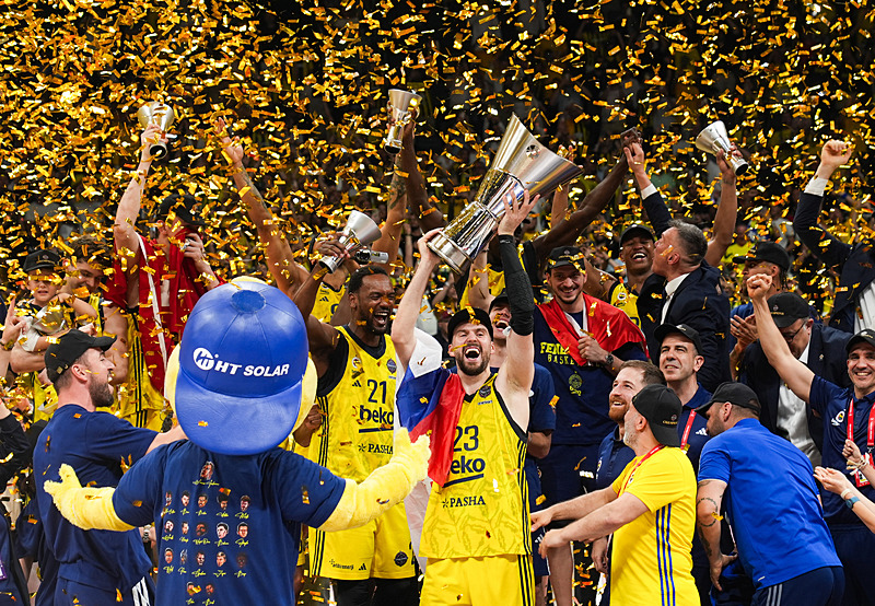 Fenerbahçe’nin galibiyeti manşetlerde! Monaco’nun hayalini yerle bir etti
