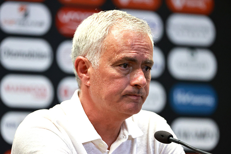 Fenerbahçe’de çarpıcı gelişme! 3 futbolcu Jose Mourinho’yu istemiyor