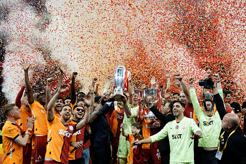 Spor yazarları Galatasaray - RAMS Başakşehir maçını değerlendirdi