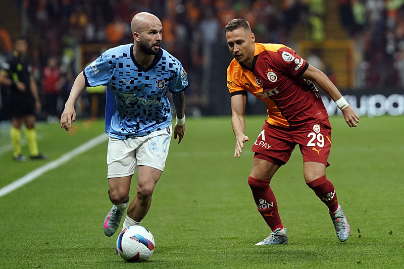 Spor yazarları Galatasaray - RAMS Başakşehir maçını değerlendirdi