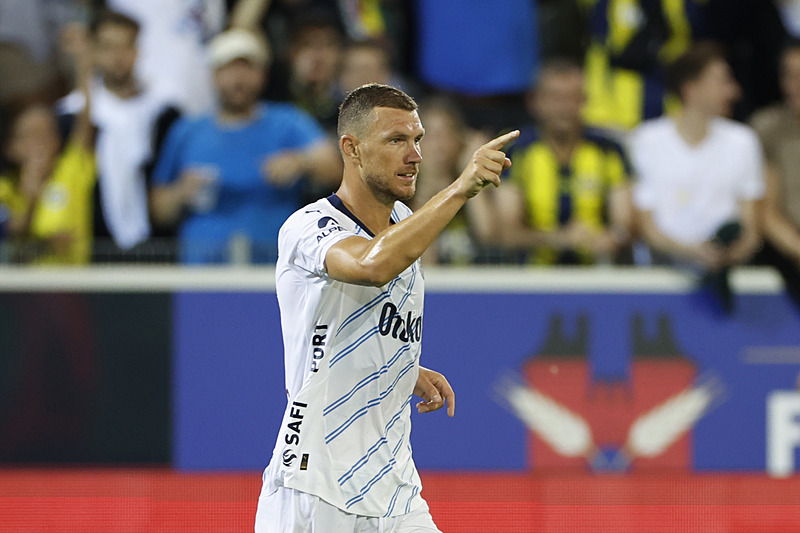 TRANSFER HABERİ: Dzeko için sürpriz talip!