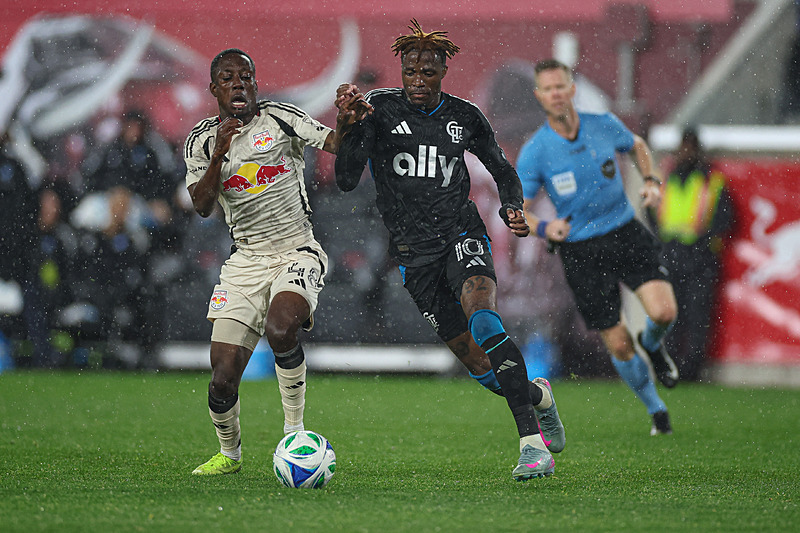 GALATASARAY TRANSFER HABERLERİ | Beklenen oldu! Wilfried Zaha...