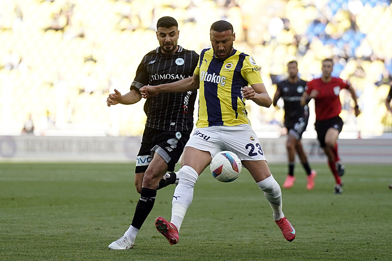 Spor yazarları Fenerbahçe-Tümosan Konyaspor maçını değerlendirdi