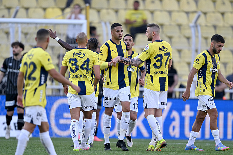 Spor yazarları Fenerbahçe-Tümosan Konyaspor maçını değerlendirdi