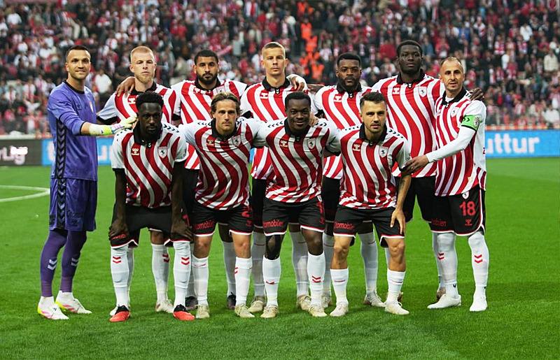 Süper Kupa eşleşmeleri belli oldu! Galatasaray, Fenerbahçe Trabzonspor ve Samsunspor…