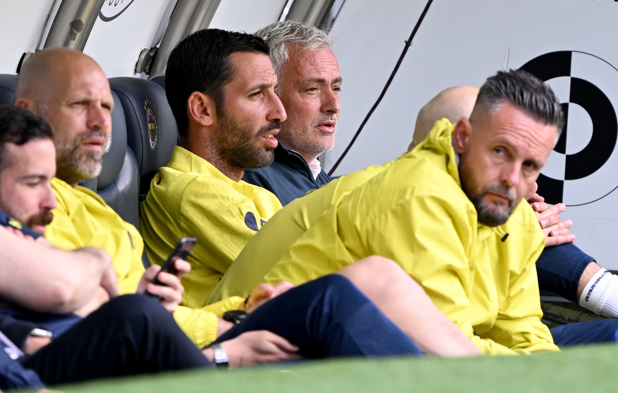 Fenerbahçe’de köklü değişim! O isimlerle yollar ayrılıyor