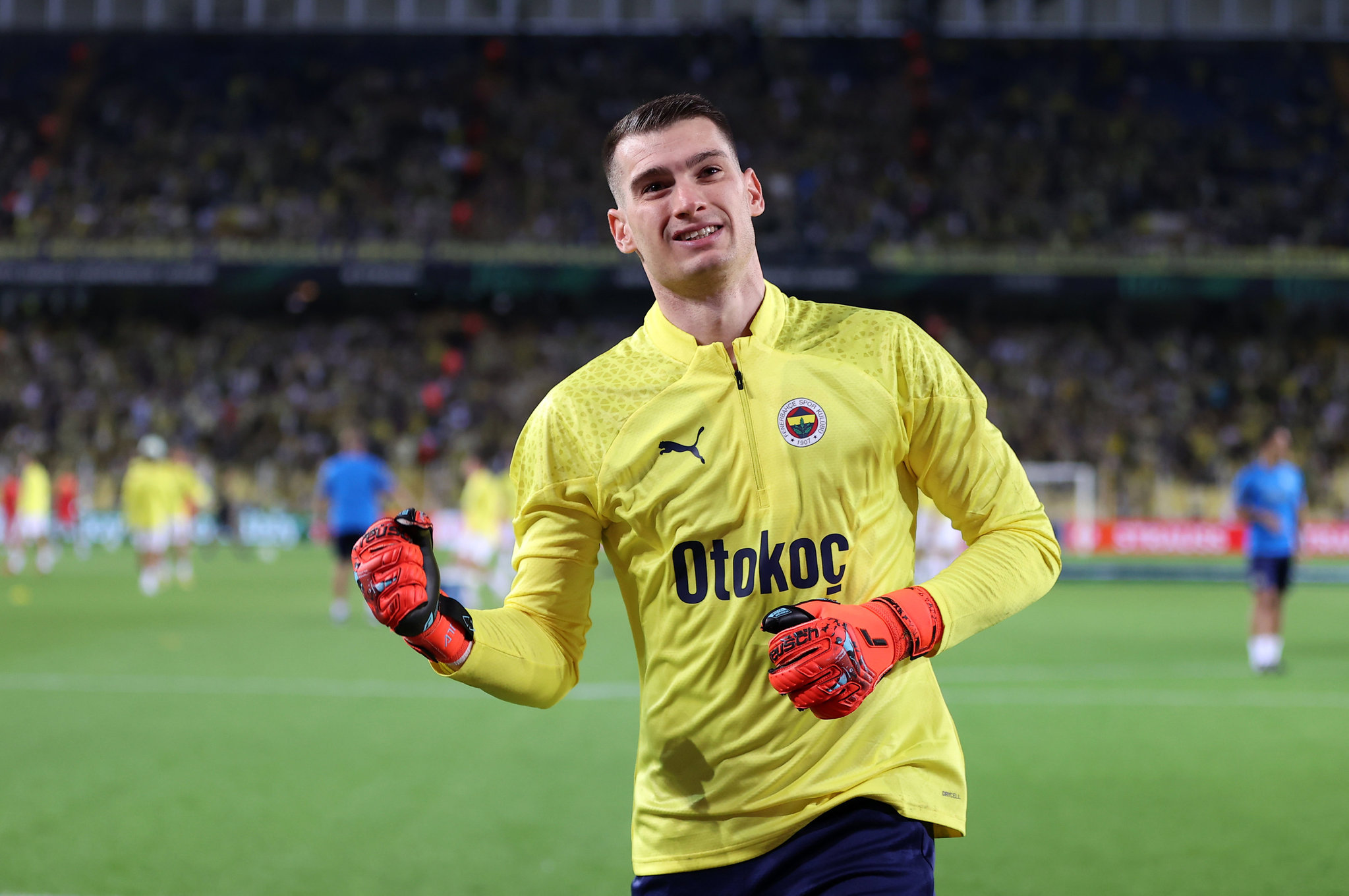 Dominic Livakovic Fenerbahçe’den ayrılacak mı?