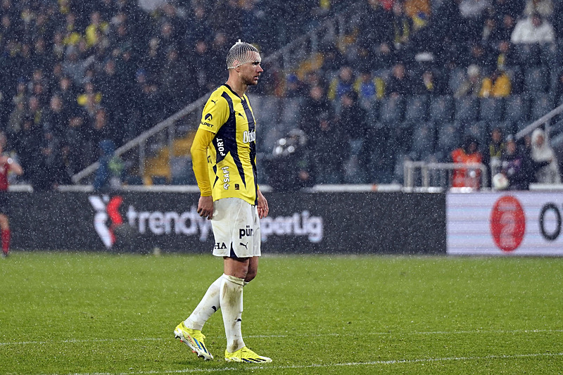 FENERBAHÇE HABERİ - Edin Dzeko hakkında flaş transfer iddiası! Dünya devinin gündeminde