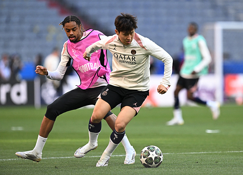 Fenerbahçe’den Güney Kore çıkarması! 2 yıldız transfer radarında