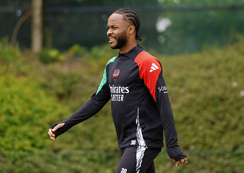 TRANSFER HABERİ - Galatasaray’dan Sterling hamlesi! İlk görüşme olumlu geçti