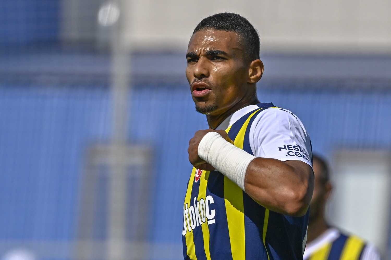 TRANSFER HABERİ | Geldiği ülkeye geri dönüyor! Fenerbahçe’de ayrılık çok yakın