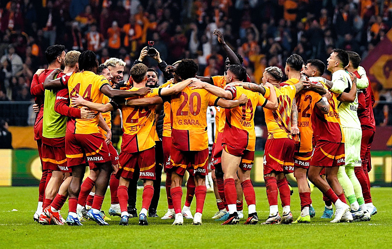 TRANSFER HABERİ - Galatasaray’da Boey geri dönüyor!