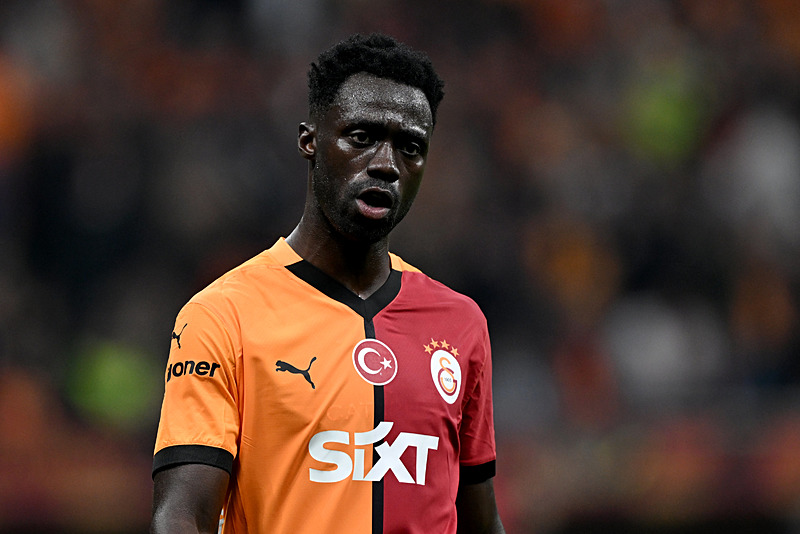 TRANSFER HABERLERİ | Galatasaray’da yıldız isimle anlaşma tamam!