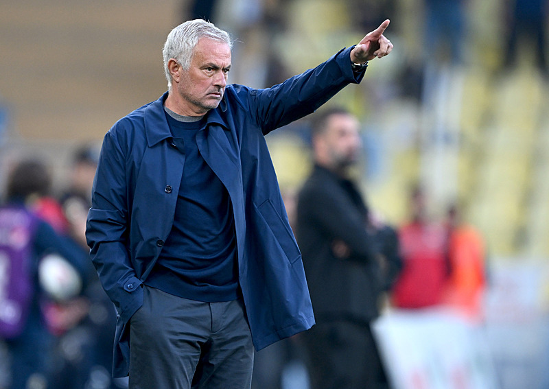 İmza töreninde Jose Mourinho’ya büyük övgü!