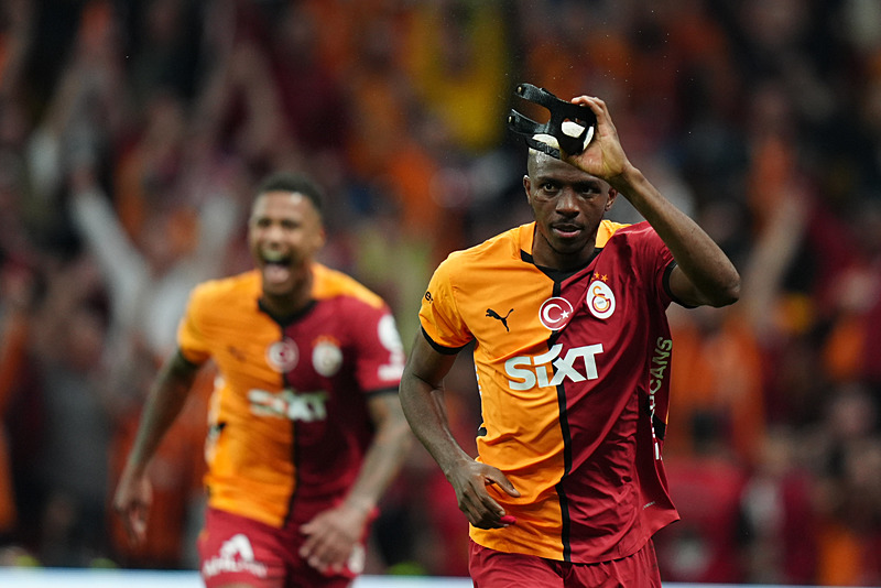 GALATASARAY TRANSFER HABERİ - Osimhen’den Napoli’ye bonservis çıkışı!