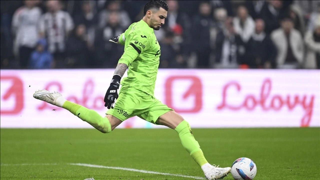 TRANSFER HABERİ: Monaco Uğurcan için Trabzonspor’a yaptığı tekllifi yükseltti