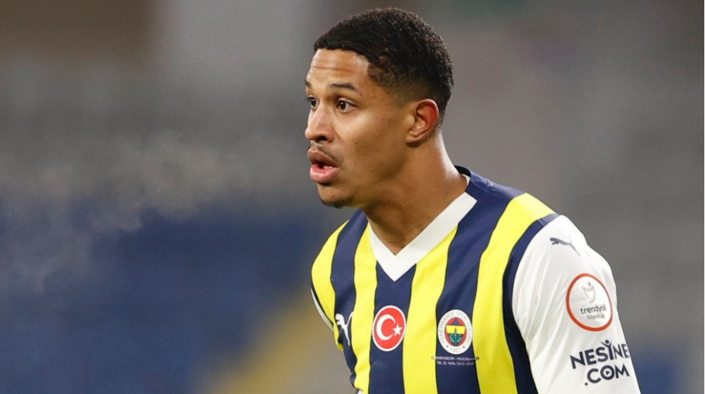 TRANSFER HABERİ: Fenerbahçe’ye Oosterwolde teklifi!