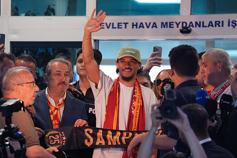 GALATASARAY TRANSFER HABERİ - Leroy Sane transferini dünya basınında büyük yankı uyandırdı! İşte o manşetler