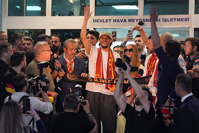 GALATASARAY TRANSFER HABERİ - Leroy Sane transferini dünya basınında büyük yankı uyandırdı! İşte o manşetler