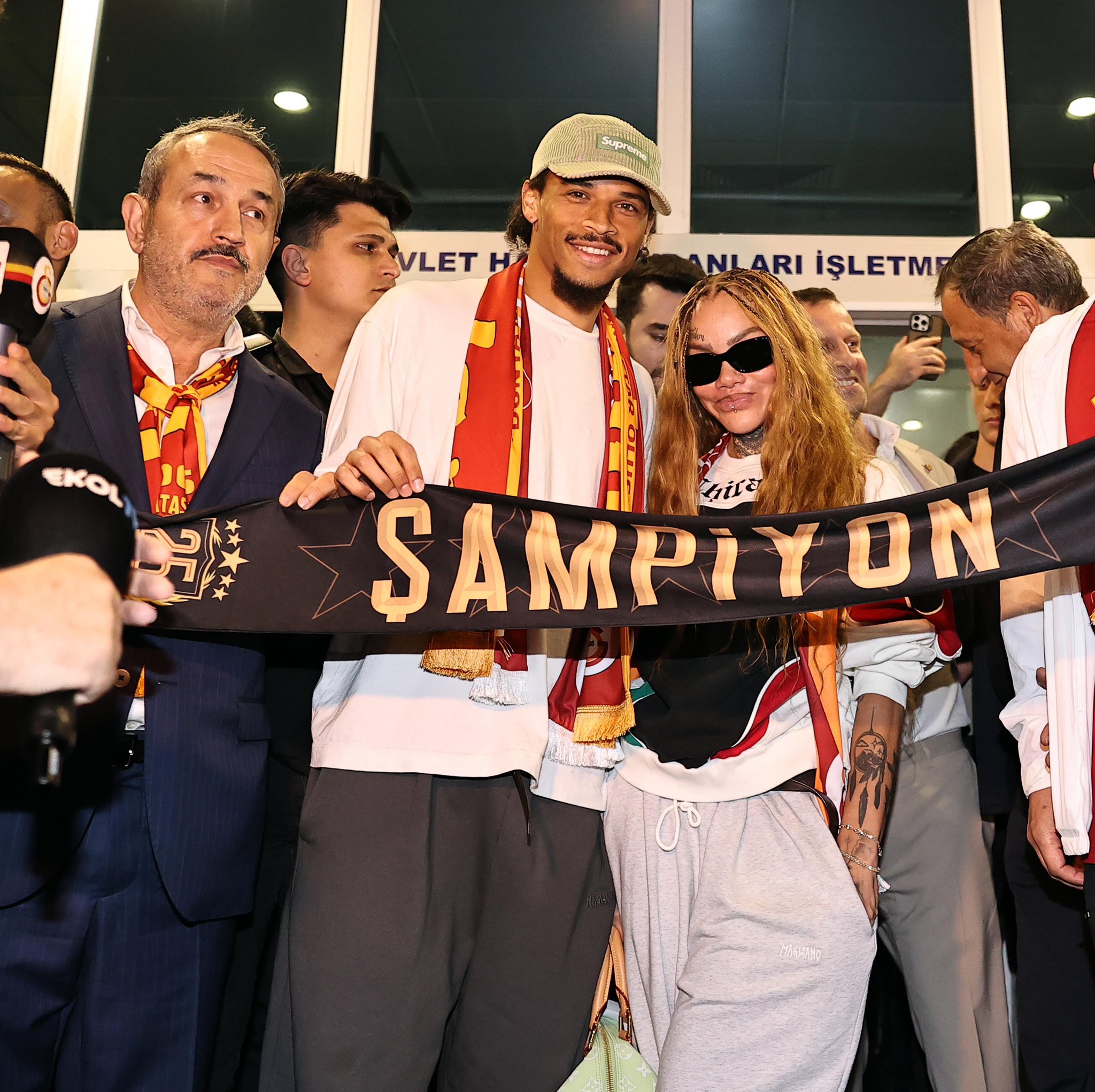 GALATASARAY TRANSFER HABERİ - Leroy Sane transferini dünya basınında büyük yankı uyandırdı! İşte o manşetler