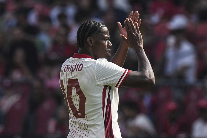 TRANSFER HABERİ: Ezeli rakipler bir kez daha karşı karşıya! Jonathan David için Fenerbahçe ve Galatasaray...