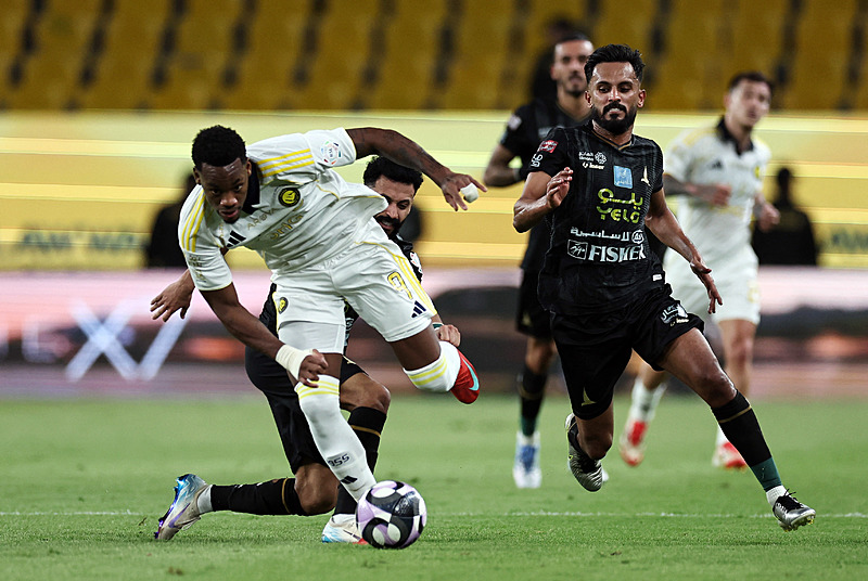 Fenerbahçe’den Jhon Duran ısrarı! Transfer teklifi ortaya çıktı