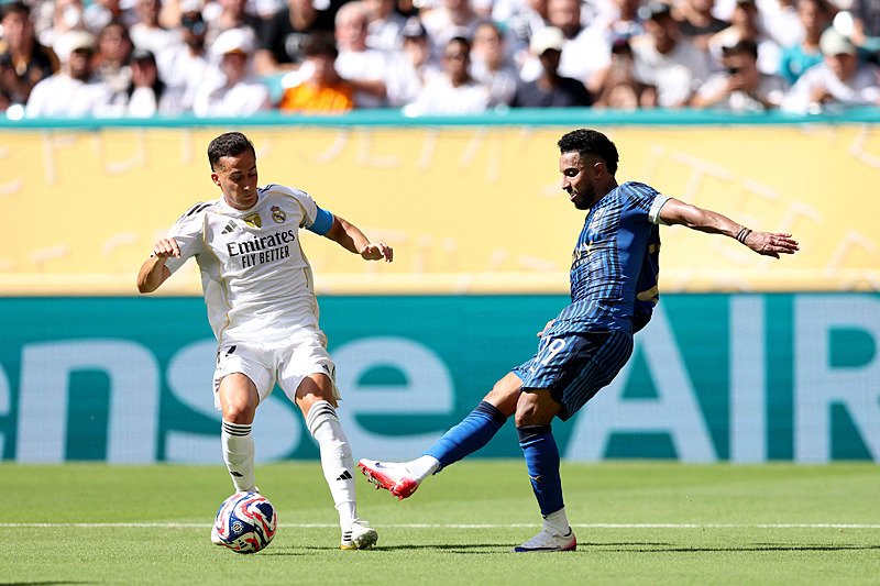 TRANSFER HABERİ - Fenerbahçe sağ beki Real Madrid’den alacak! Lucas Vazquez...