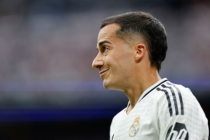 TRANSFER HABERİ - Fenerbahçe sağ beki Real Madrid’den alacak! Lucas Vazquez...