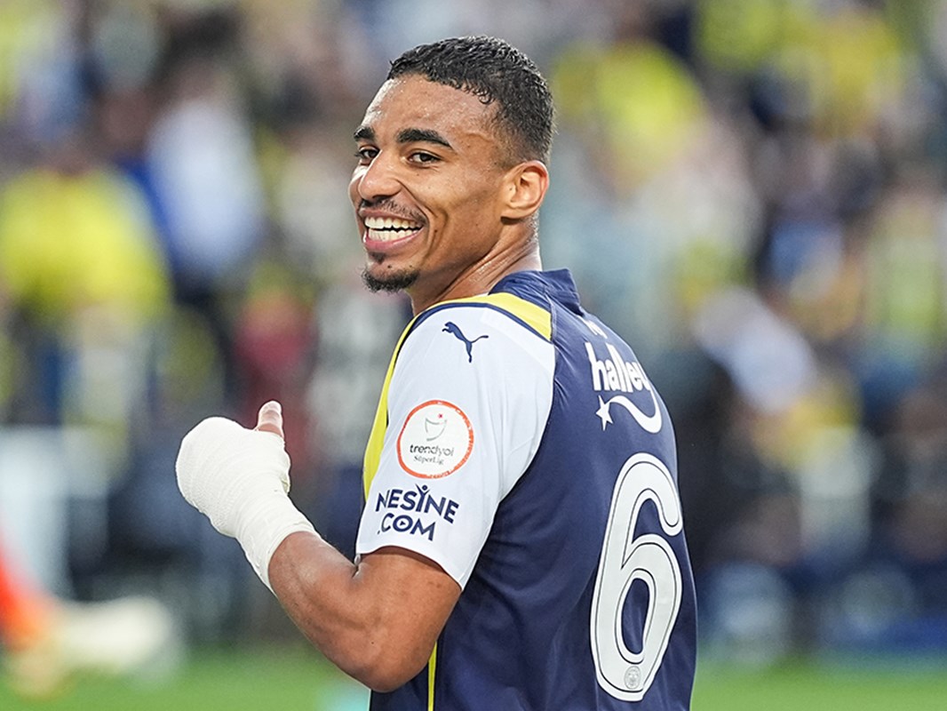 TRANSFER HABERİ: F.Bahçe’de ayrılık! Alexander Djiku...