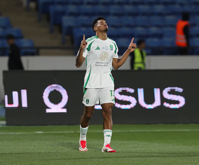 Fenerbahçe Suudi Arabistan’a damga vuran yıldızın peşinde!